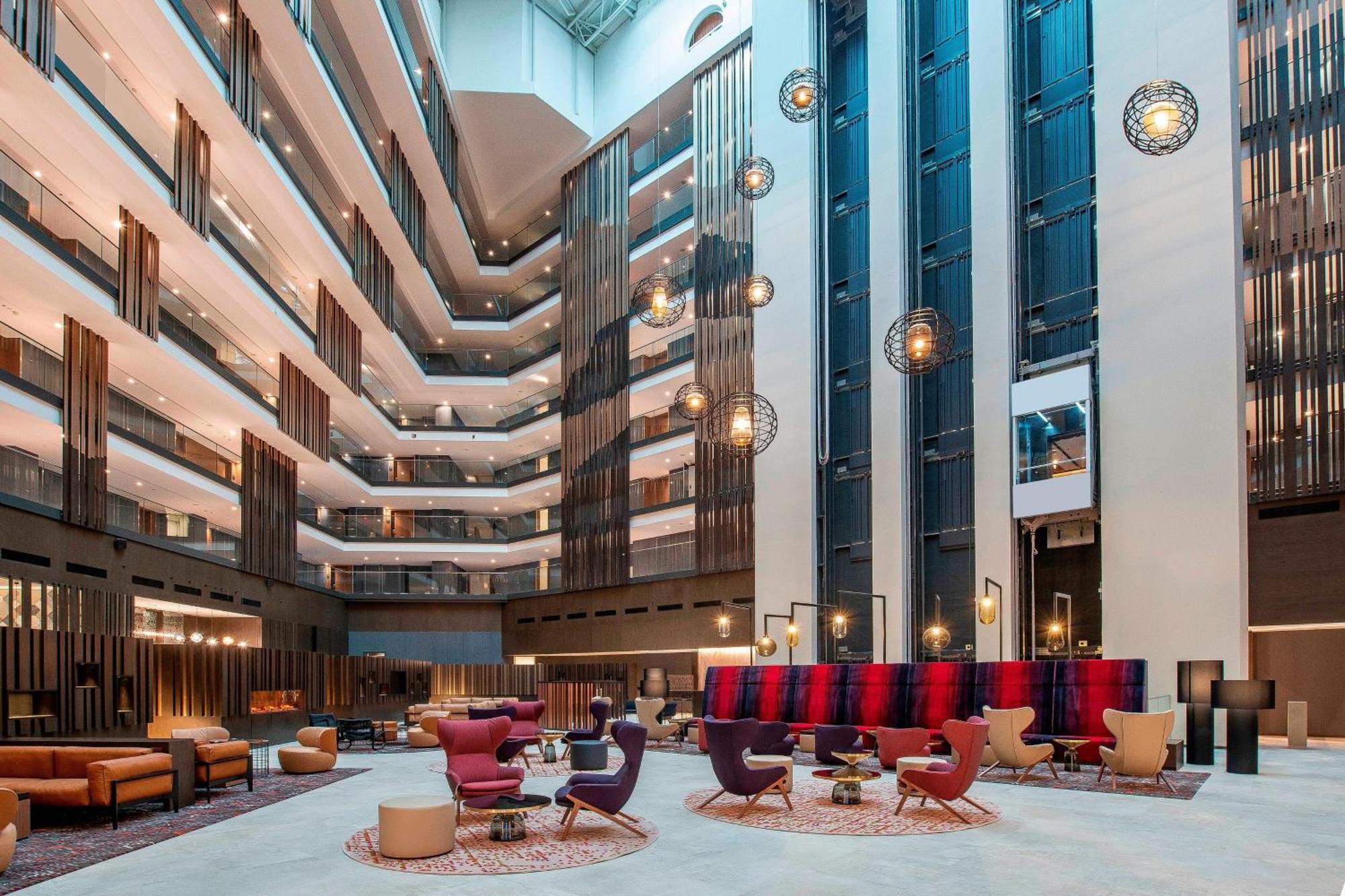 Sheraton Grand Tbilisi Metechi Palace Extérieur photo