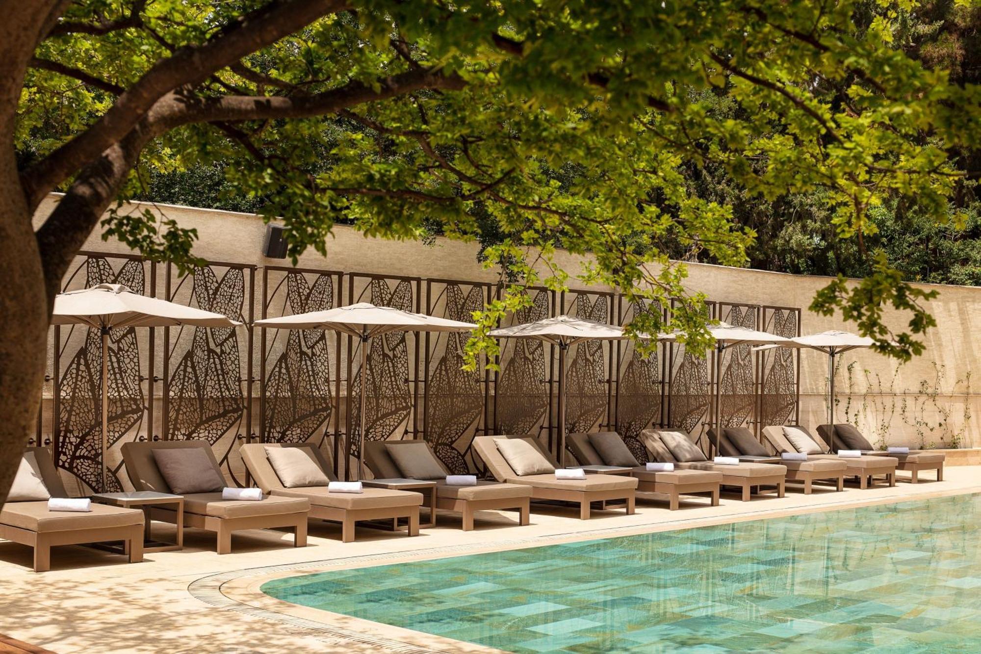 Sheraton Grand Tbilisi Metechi Palace Extérieur photo
